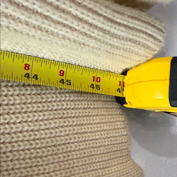 Super Cozy Long Cream Knit Cardigan - Picture 11 of 12